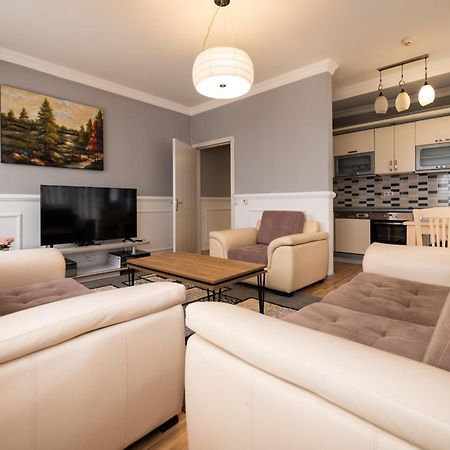 Cedartree Prishtina Apartman Pristina Kültér fotó