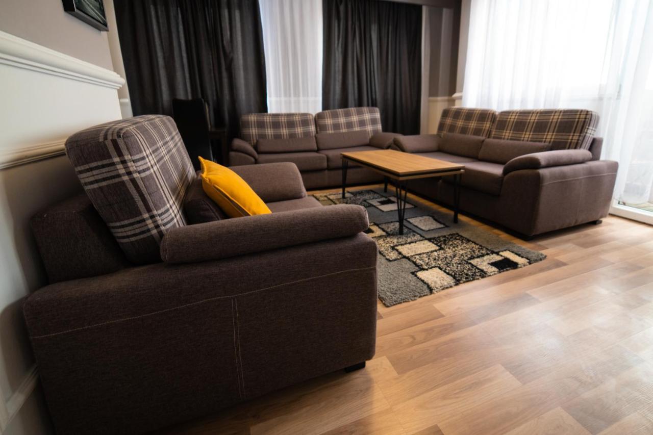 Cedartree Prishtina Apartman Pristina Kültér fotó