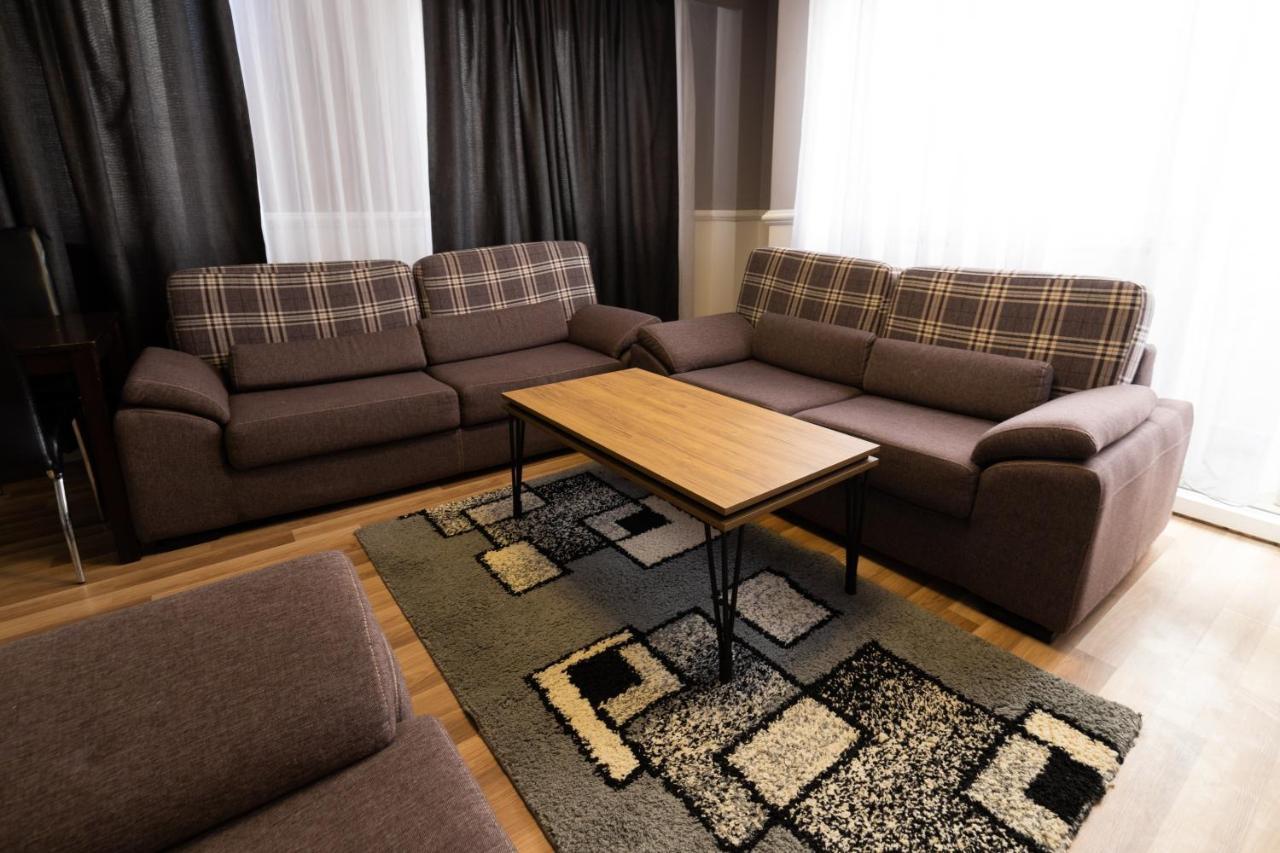 Cedartree Prishtina Apartman Pristina Kültér fotó