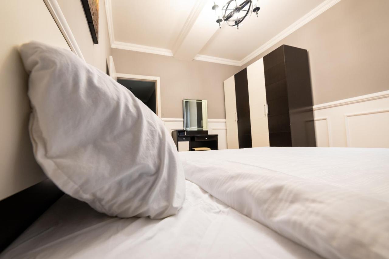 Cedartree Prishtina Apartman Pristina Kültér fotó
