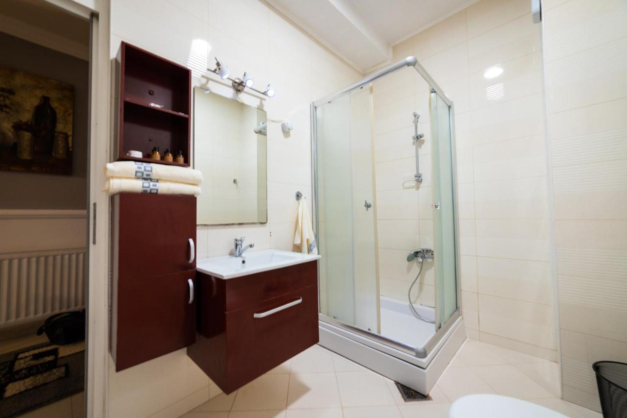 Cedartree Prishtina Apartman Pristina Kültér fotó