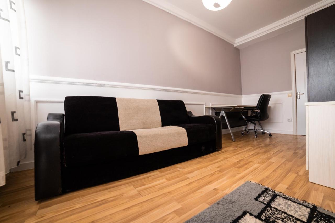 Cedartree Prishtina Apartman Pristina Kültér fotó