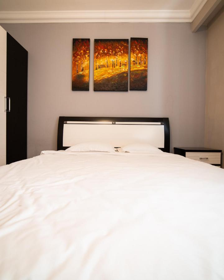 Cedartree Prishtina Apartman Pristina Kültér fotó