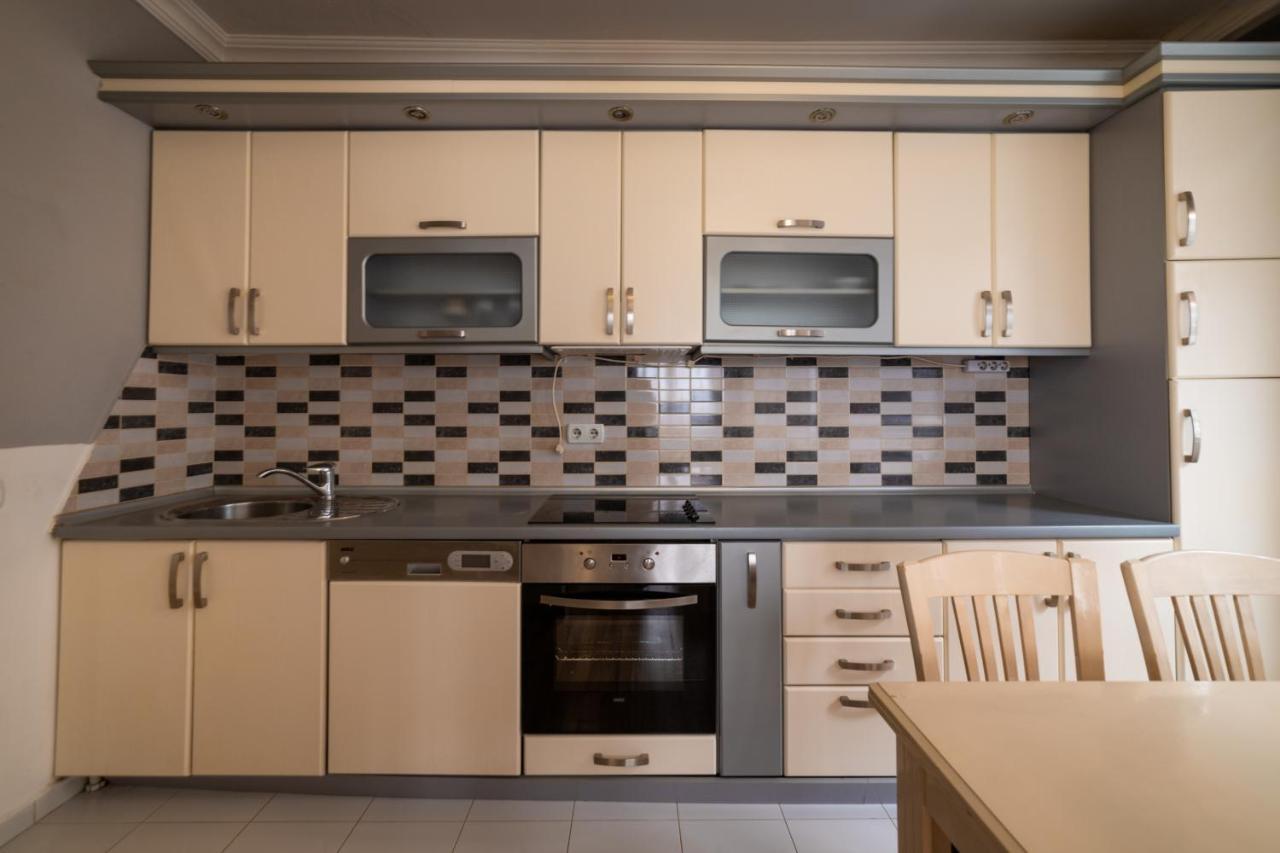 Cedartree Prishtina Apartman Pristina Kültér fotó