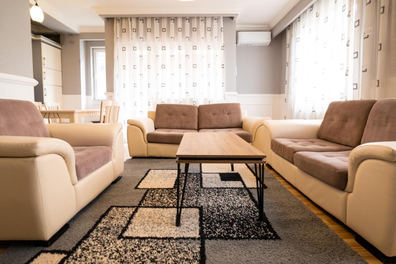Cedartree Prishtina Apartman Pristina Kültér fotó