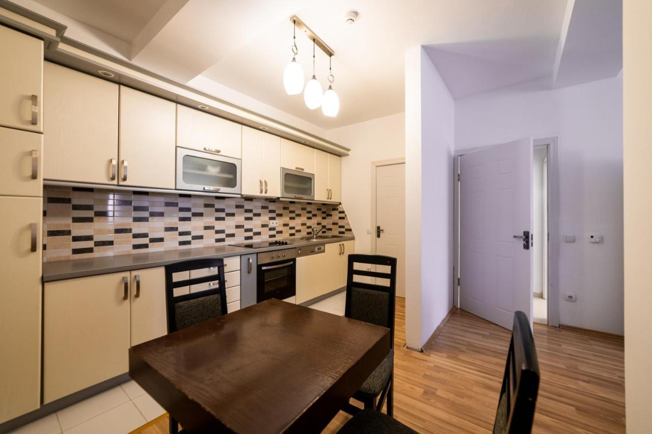 Cedartree Prishtina Apartman Pristina Kültér fotó